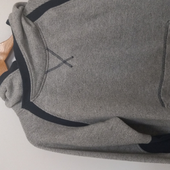 Original Hoodie Sweater - Picture 3 of 4